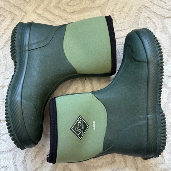 Muck Boots Shoes - MUCK BOOTS (scrub) 💚 Green, Women’s Size 8